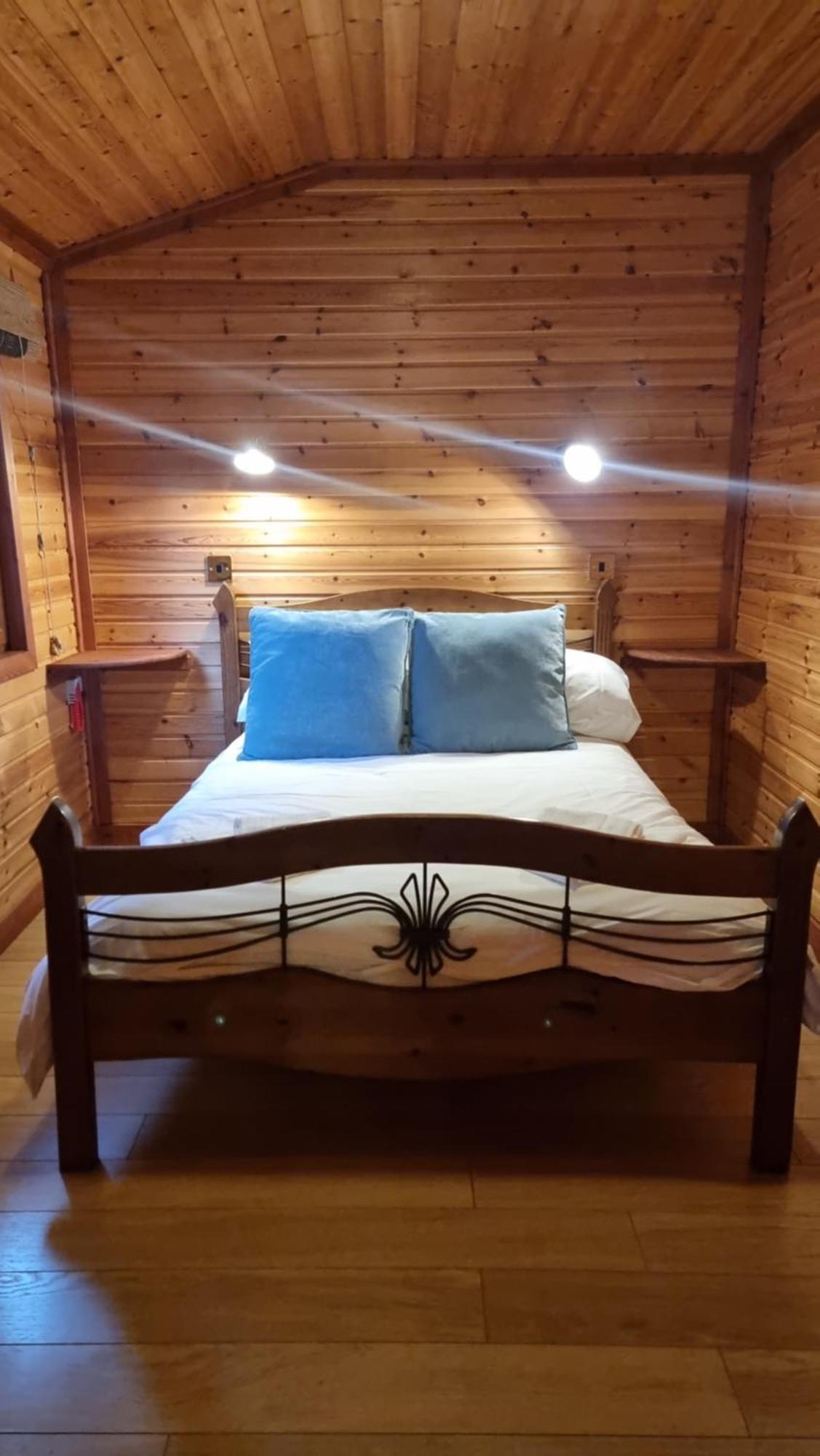 Cairngorm Lodges Aboyne Exteriör bild